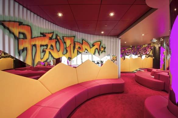 MSC Cruises MSC Preziosa Graffiti's Teen 1.jpg